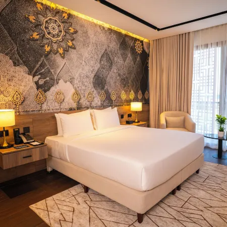 Golden Tulip Muscat The Village
