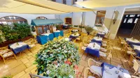 Romantik Hotel Tuchmacher - breakfast