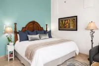 Hanalei Hideaway-Oceanfront, Mtn & Waterfall Views, Top Floor, No Stairs - balcony