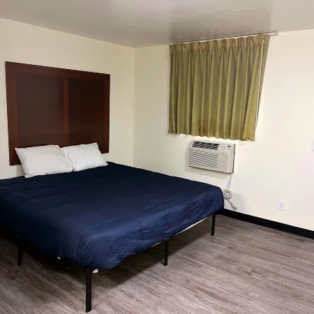 Studio Lodge of Savannah