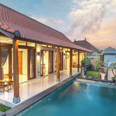 GOLDNI VILLA BY BALI SUKHA Отели рядом с достопримечательностью «Пляж Леби»