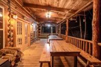 Lakeside Cabin - 2 Fireplaces-hot Tub Sauna Games - WiFi