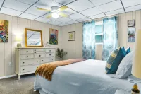 Tranquil Lake Retreat•Dog-Friendly•Lakes•Pools•Beaches•Spacious Family Escape - 4-Star