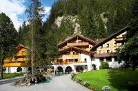 Waldhotel Doldenhorn - spa