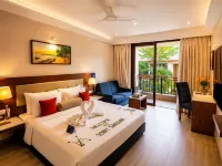 Sobit Sarovar Portico - parking