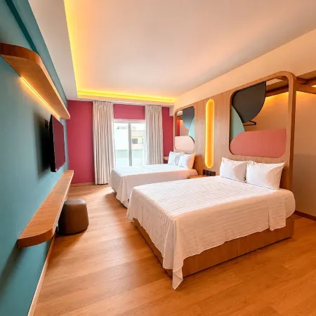 Hotel More