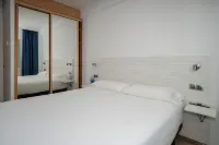 Hotel Port Sitges - balcony