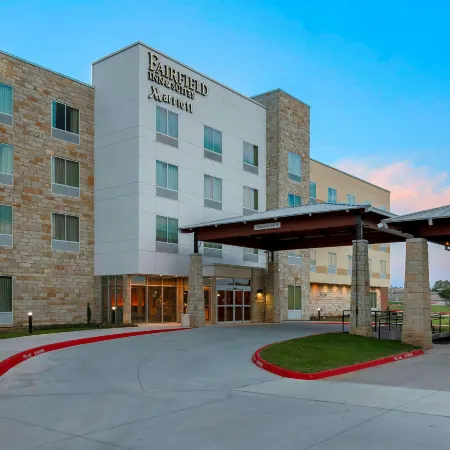 Fairfield Inn & Suites Decatur at Decatur Conference Center
