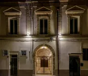 Marie Claire Apartments & Spa - Boutique