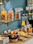 Brit Hotel les Alizes - breakfast