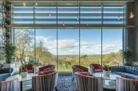 DoubleTree by Hilton Bristol South - Cadbury House - Parking