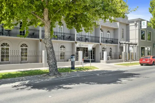 Sherbourne Terrace Hotel - 4-Star
