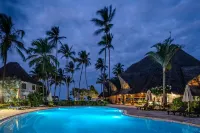 Pongwe Bay Resort - Pools