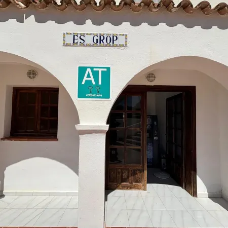 Apartamentos Es Grop