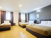 Uncle Guesthouse Kuala Terengganu - parkir