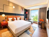 Ramada Encore by Wyndham Ayodhya Takpura - parking