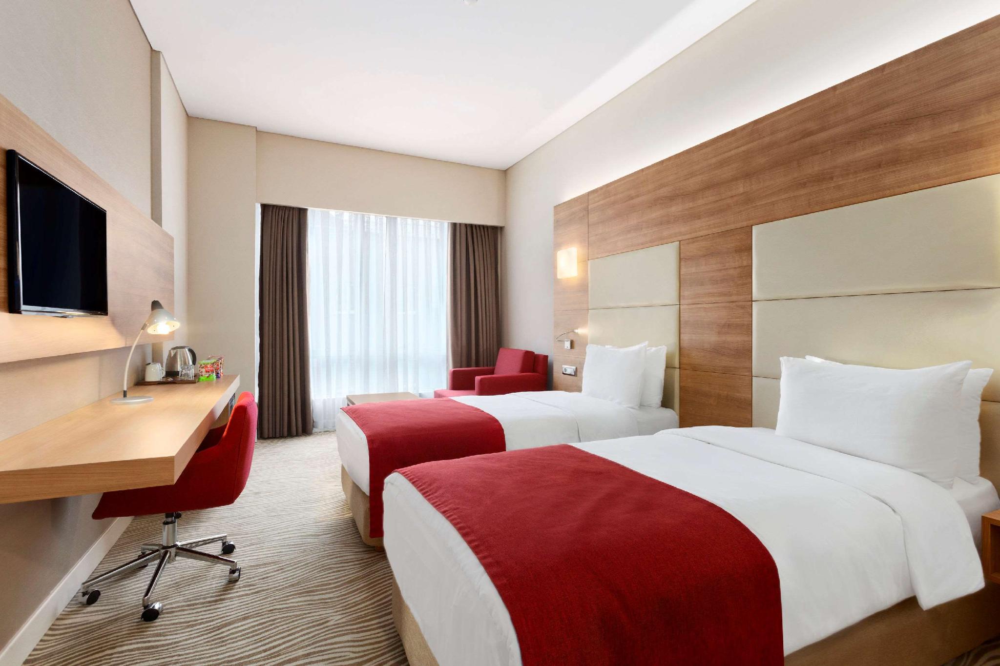 Ramada Encore Istanbul Kartal