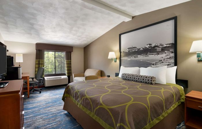Super 8 by Wyndham West Greenwich/Providence