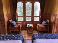 Hotel Khamsum โรงแรมในพาโร