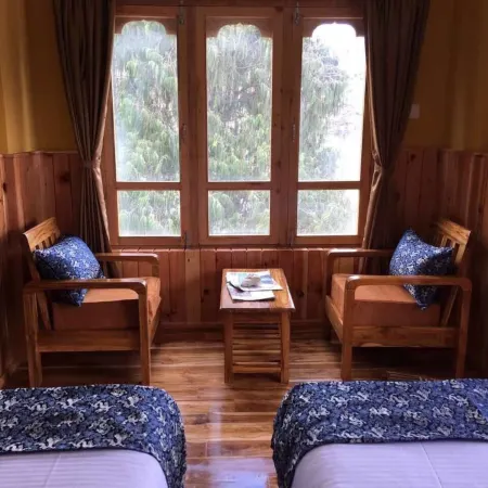 Hotel Khamsum