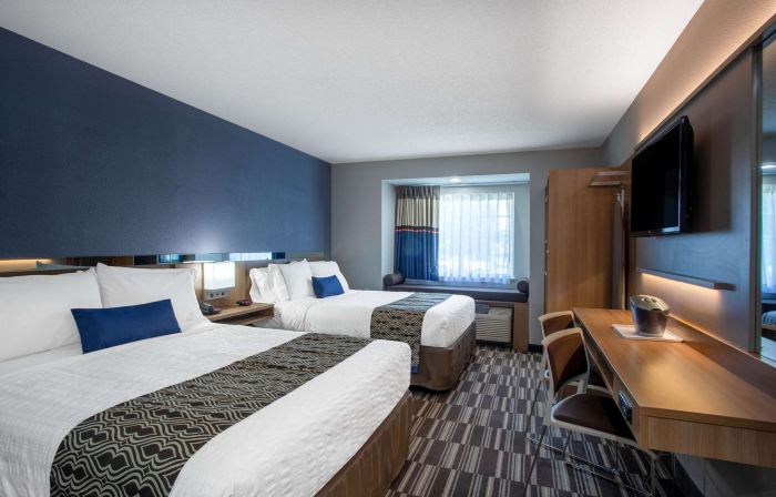 Microtel Inn & Suites by Wyndham Burlington