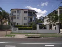 River Sands Apartments Các khách sạn ở Tanawha