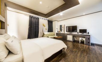 Uiwang Luxury