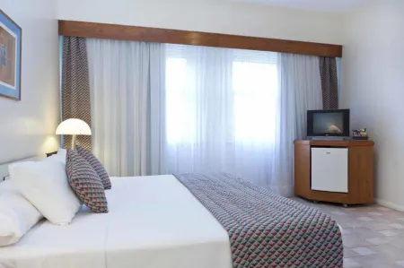 Savoy Othon Lite