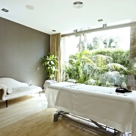 Zafiro Tropic