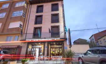 Hotel Alda Tordesillas - Housity