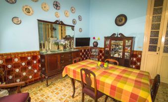 Casa Miriam y Sinaí, Room 2, Cozy Family Room in the Heart of Havana