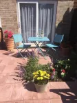 Basingstoke En Suite Room in Garden Annex Hotels in Cliddesden