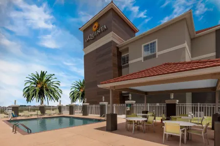 La Quinta Inn & Suites by Wyndham Port Lavaca