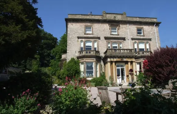 城堡住宅住宿加早餐旅館