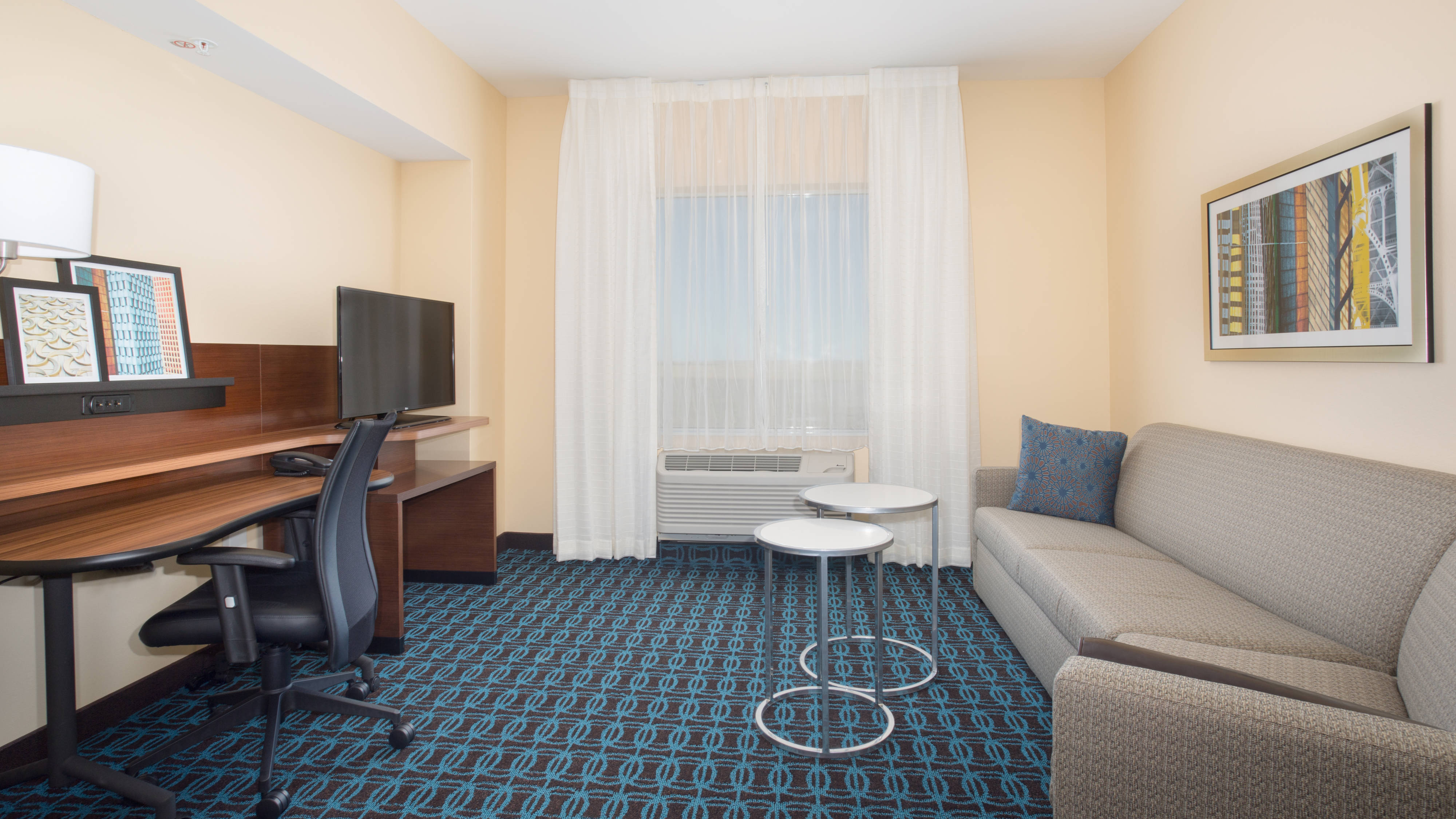 Fairfield Inn & Suites by Marriott Burlington