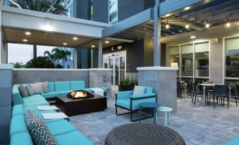 Home2 Suites by Hilton Orlando Airport