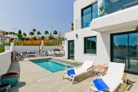 Royal Palm 36 8 Pax Villa with Heated Private Pool - บังกะโล