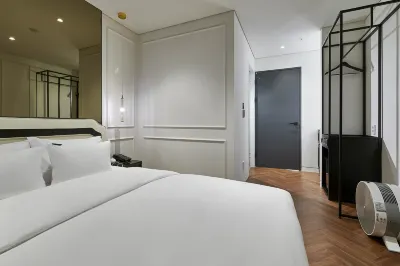 Ilsan Lake Bay Hotels in Goyang-si