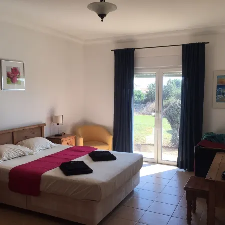 Villa Castelos, Quelfes, Eastern Algarve (8700-581)