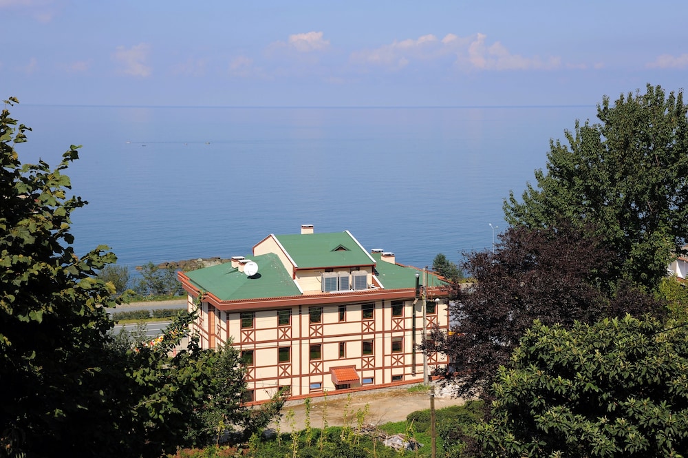 Hotel Lazlakar