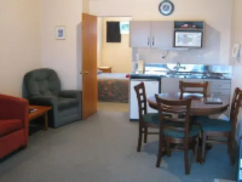 Blue Dolphin Motel Hotels in Timaru