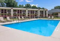 Red Roof Inn & Suites Commerce - Athens Hotels in Commerce