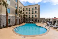 蒂梅丘拉-葡萄酒產區洲際Staybridge Suites酒店 - 泳池