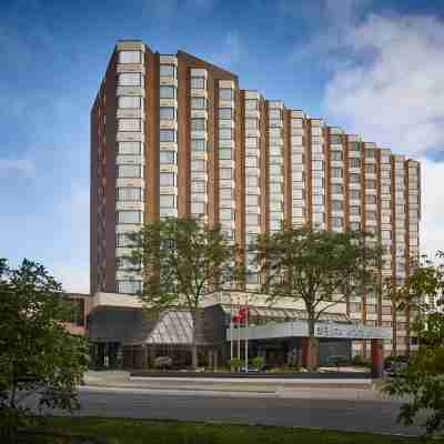 Delta Hotels by Marriott Toronto Mississauga Hotel Exterior