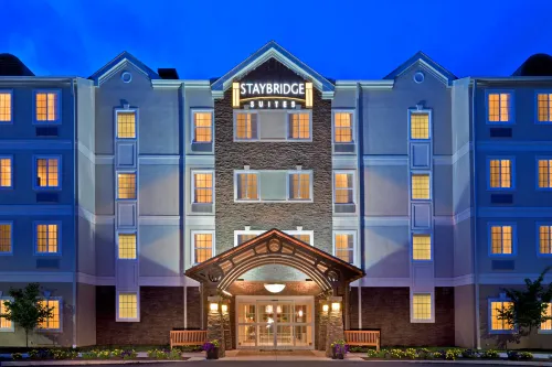 Staybridge Suites PHILADELPHIA VALLEY FORGE 422 by IHG - parking