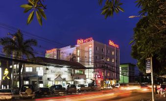 Ibis Vientiane Nam Phu