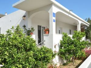 Holiday Home Pazanin - 20m from the Beach