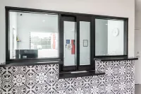 Americas Best Value Inn & Suites Kingwood IAH Airport