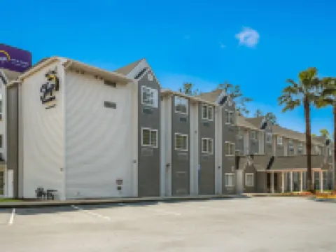 Sleep Inn & Suites Tallahassee-Capitol Hotels in Tallahassee