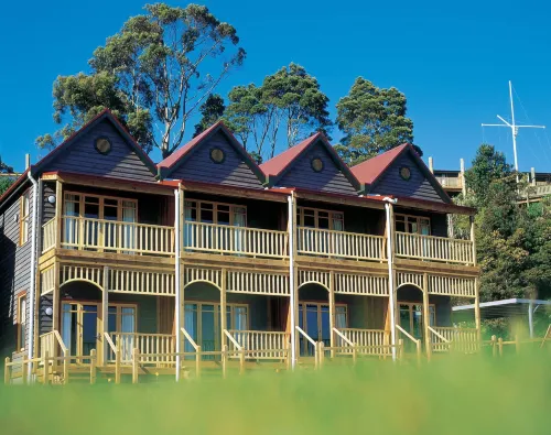 Strahan Village